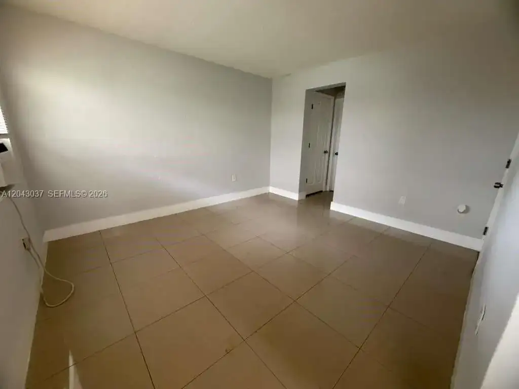 1275 NW 60th St # 2, Miami FL 33142 photo 3