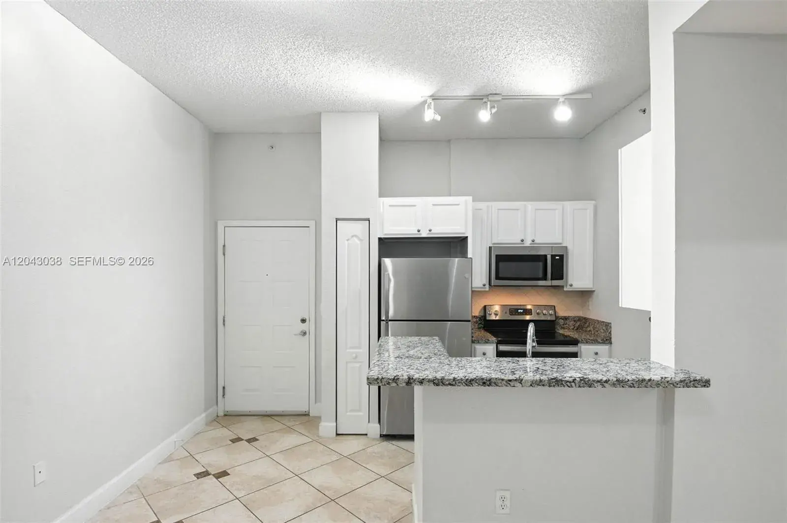 6001 SW 70th St # 108, South Miami FL 33143