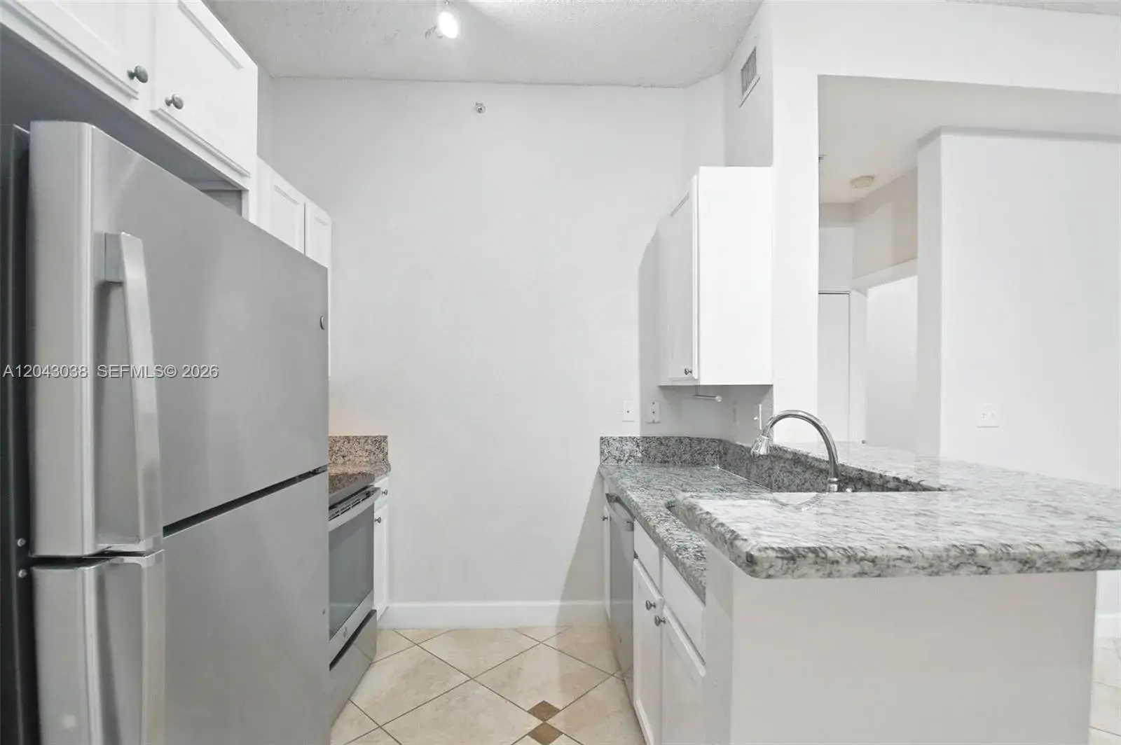 6001 SW 70th St # 108, South Miami FL 33143