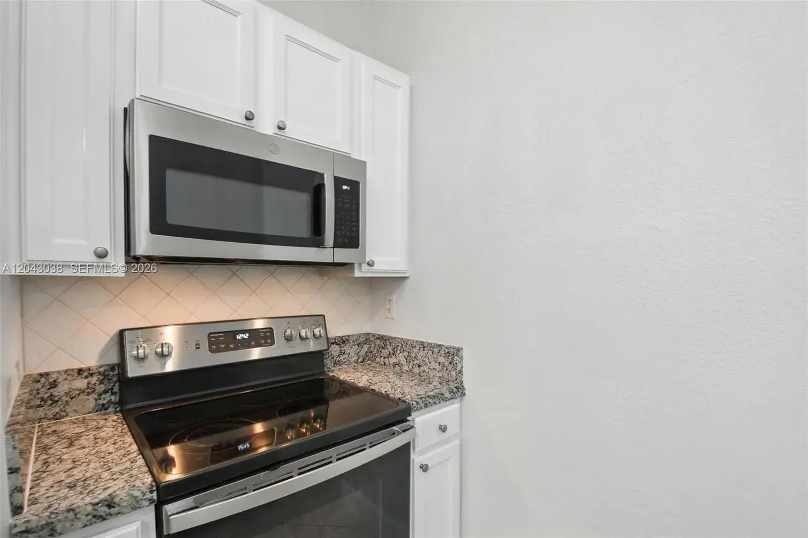 6001 SW 70th St # 108, South Miami FL 33143