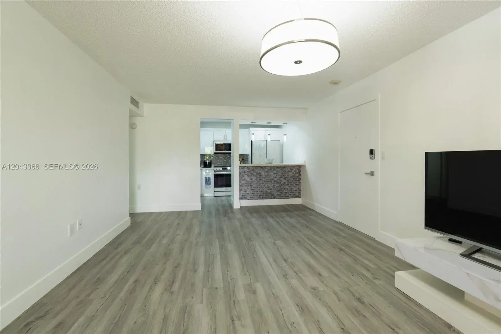 10501 SW 108th Ave # 209, Miami FL 33176