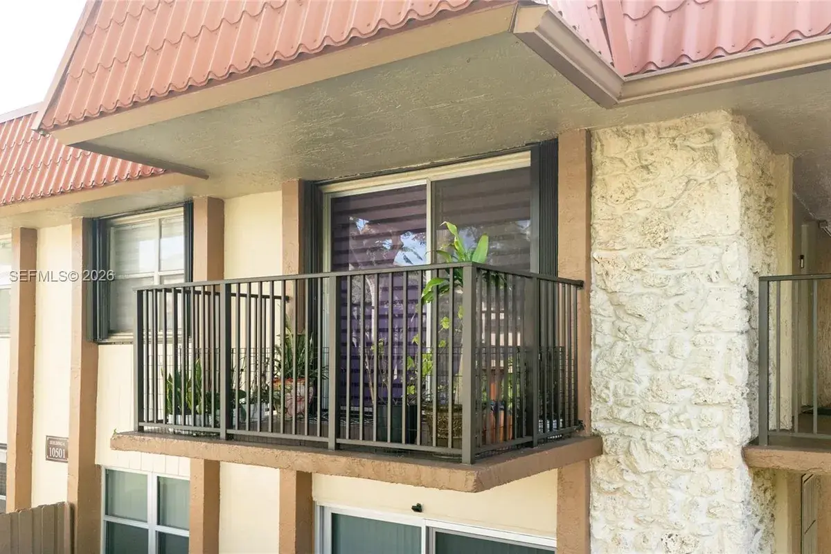 10501 SW 108th Ave # 209, Miami FL 33176