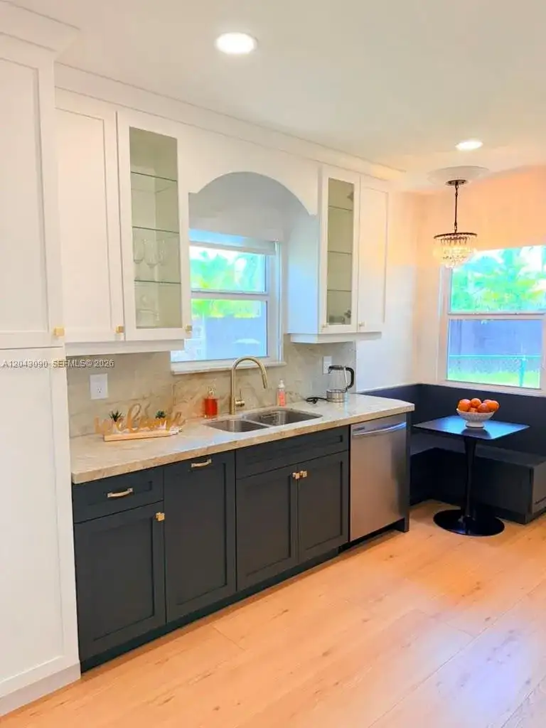 201 Flagler Dr # 201, Miami Springs FL 33166 photo 2
