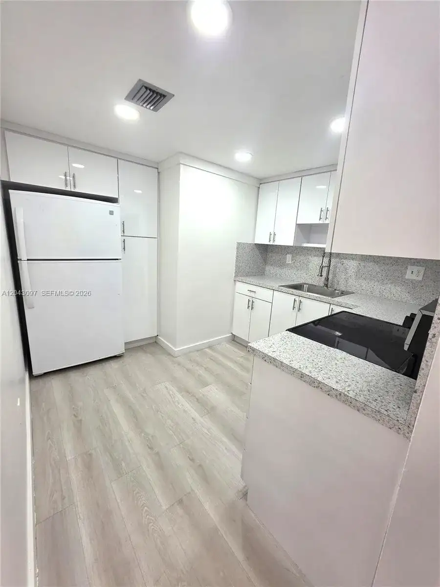 3582 NE 171st St # 307, North Miami Beach FL 33160 photo 5