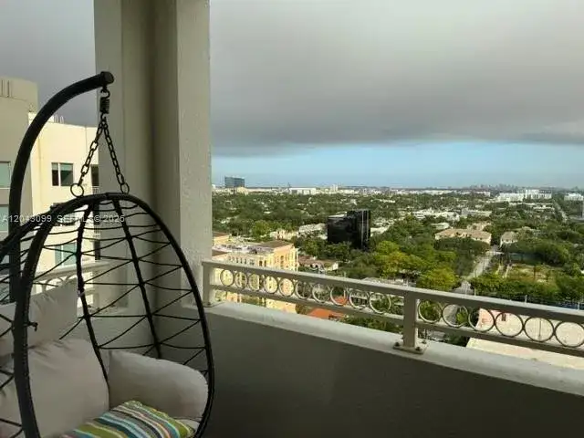 511 SE 5th Ave # 1705, Fort Lauderdale FL 33301 photo 3