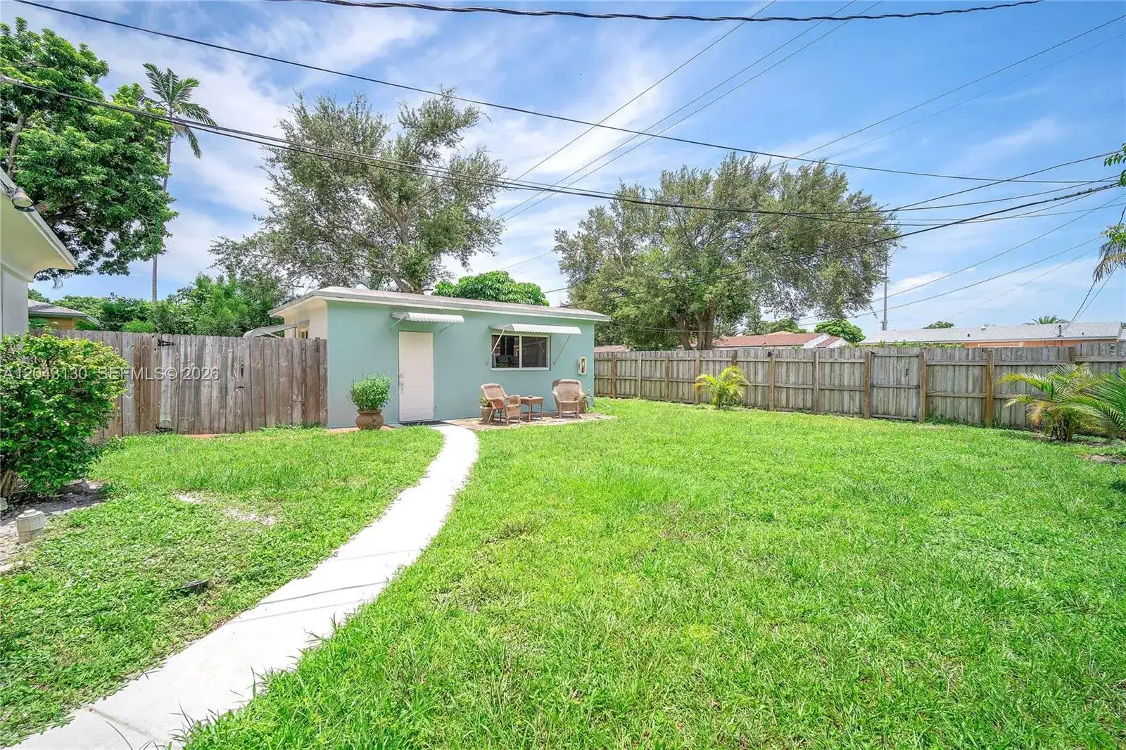 261 SW 15th St # 1, Dania Beach FL 33004 photo 3