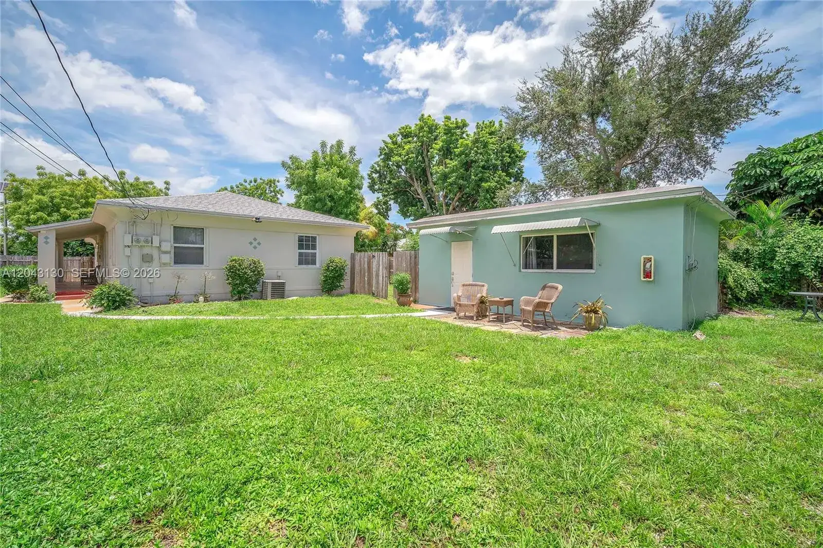261 SW 15th St # 1, Dania Beach FL 33004 photo 4