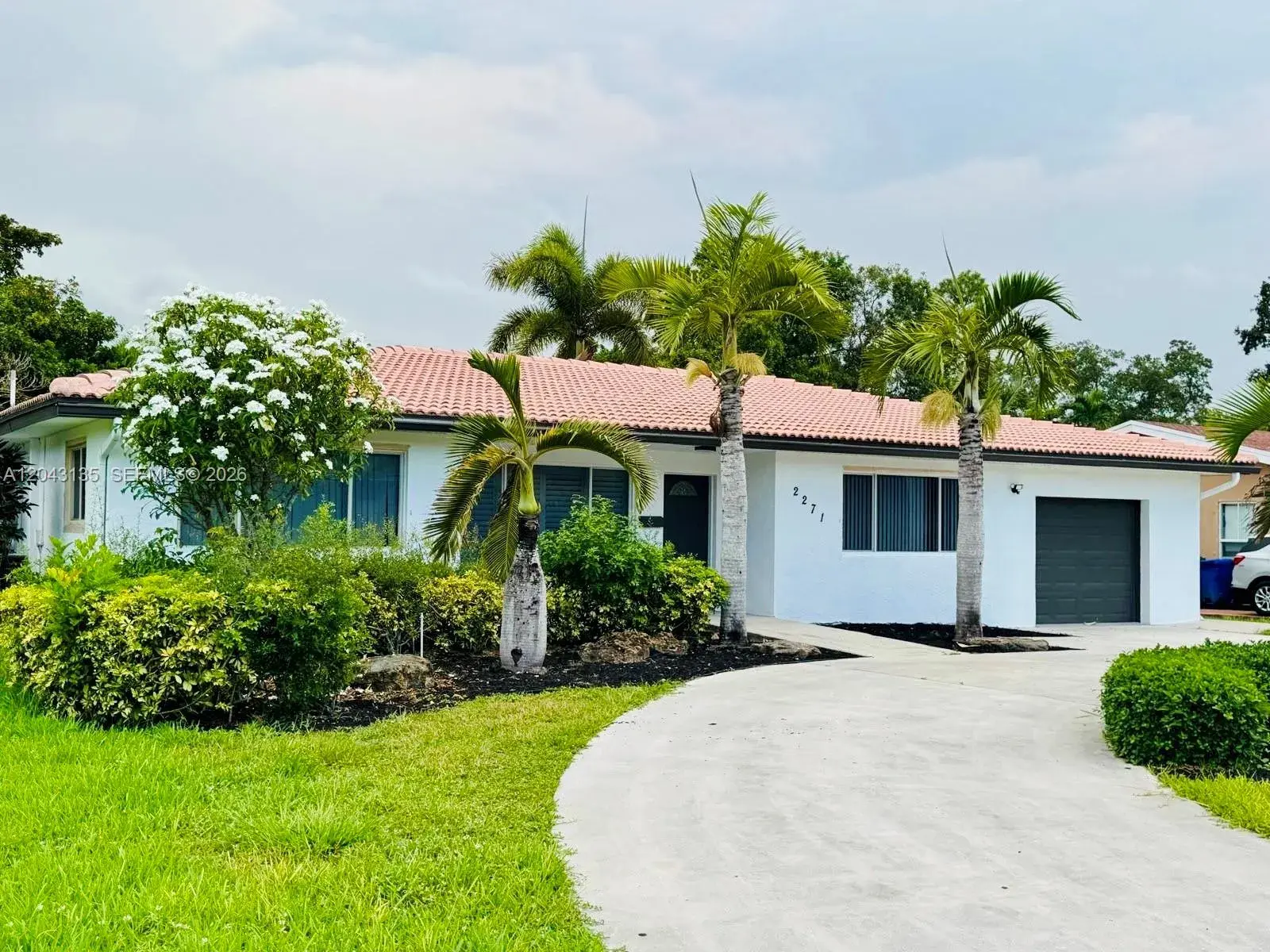 2271 SW 30th Ter, Fort Lauderdale FL 33312
