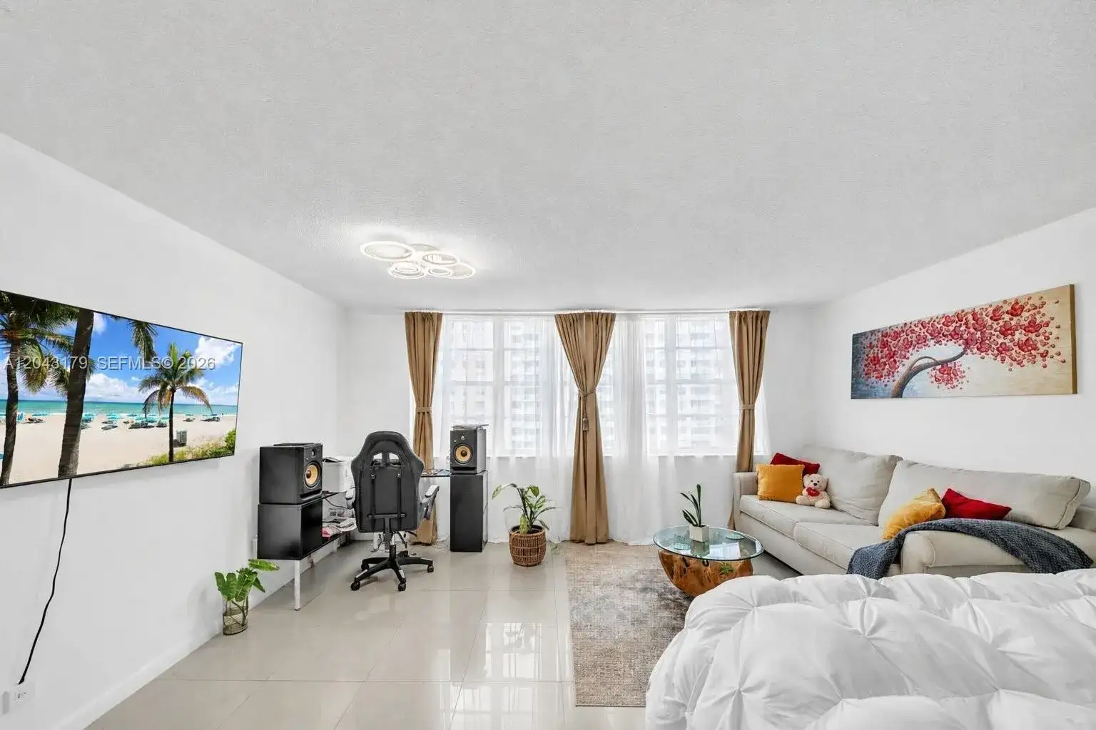 250 174th St, Sunny Isles Beach FL 33160 photo 5