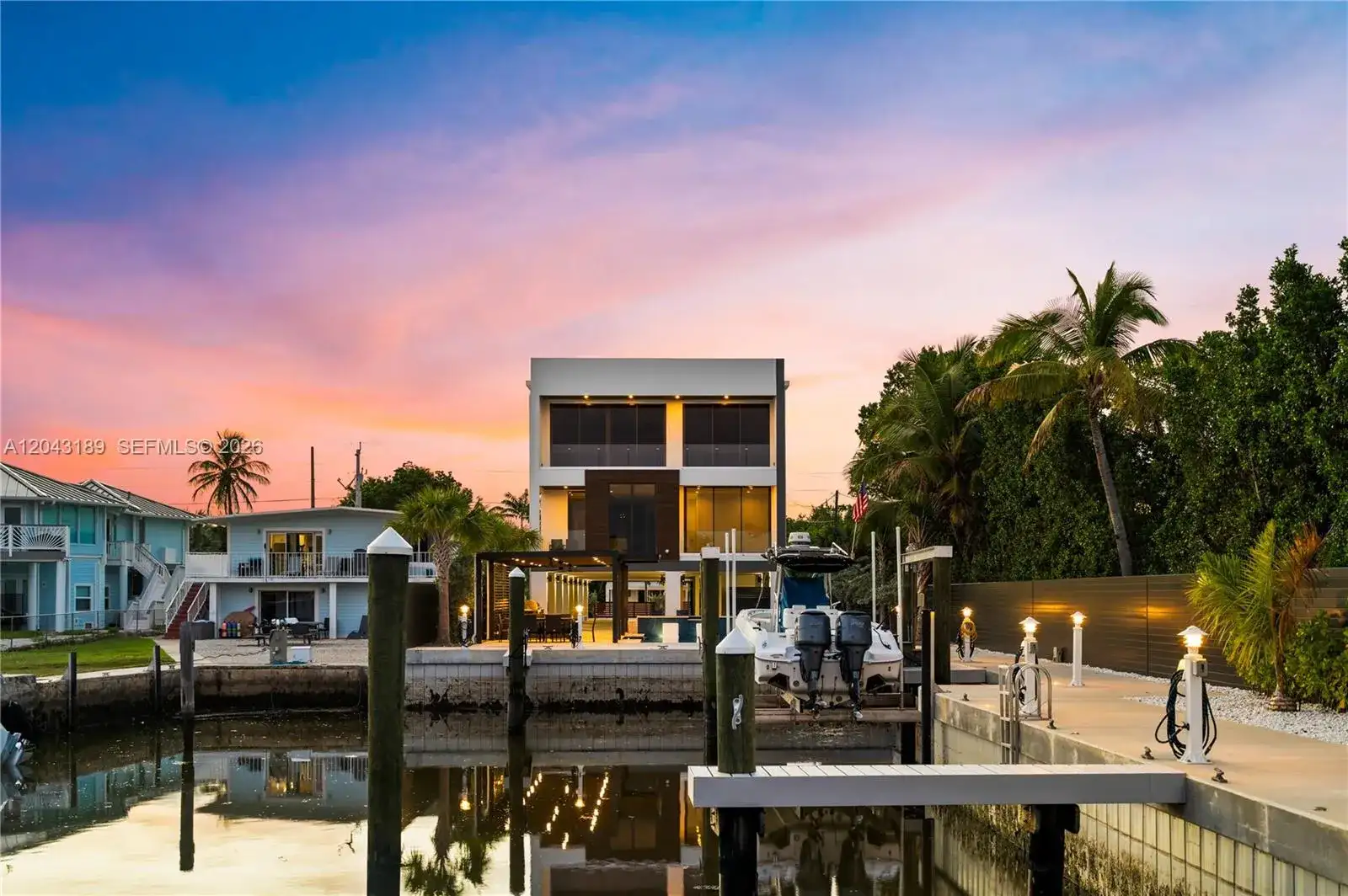 16 Seaside Ave, Key Largo FL 33037 photo 2