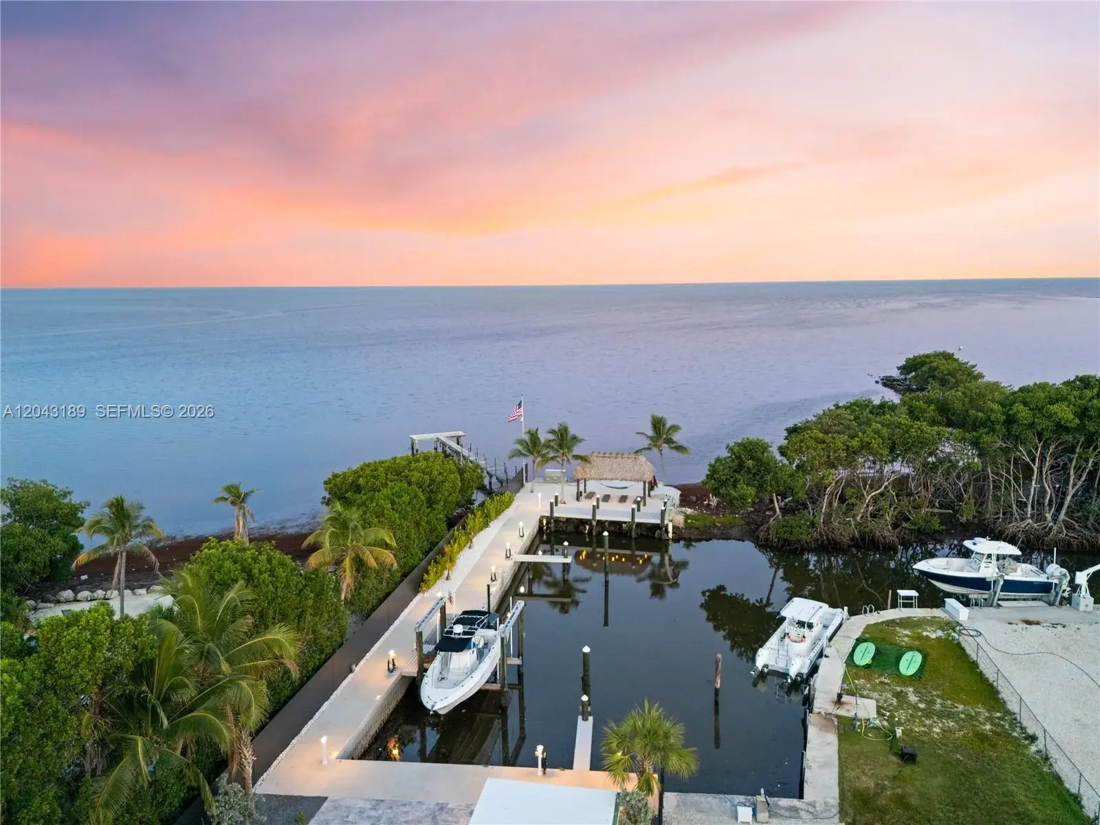 16 Seaside Ave, Key Largo FL 33037