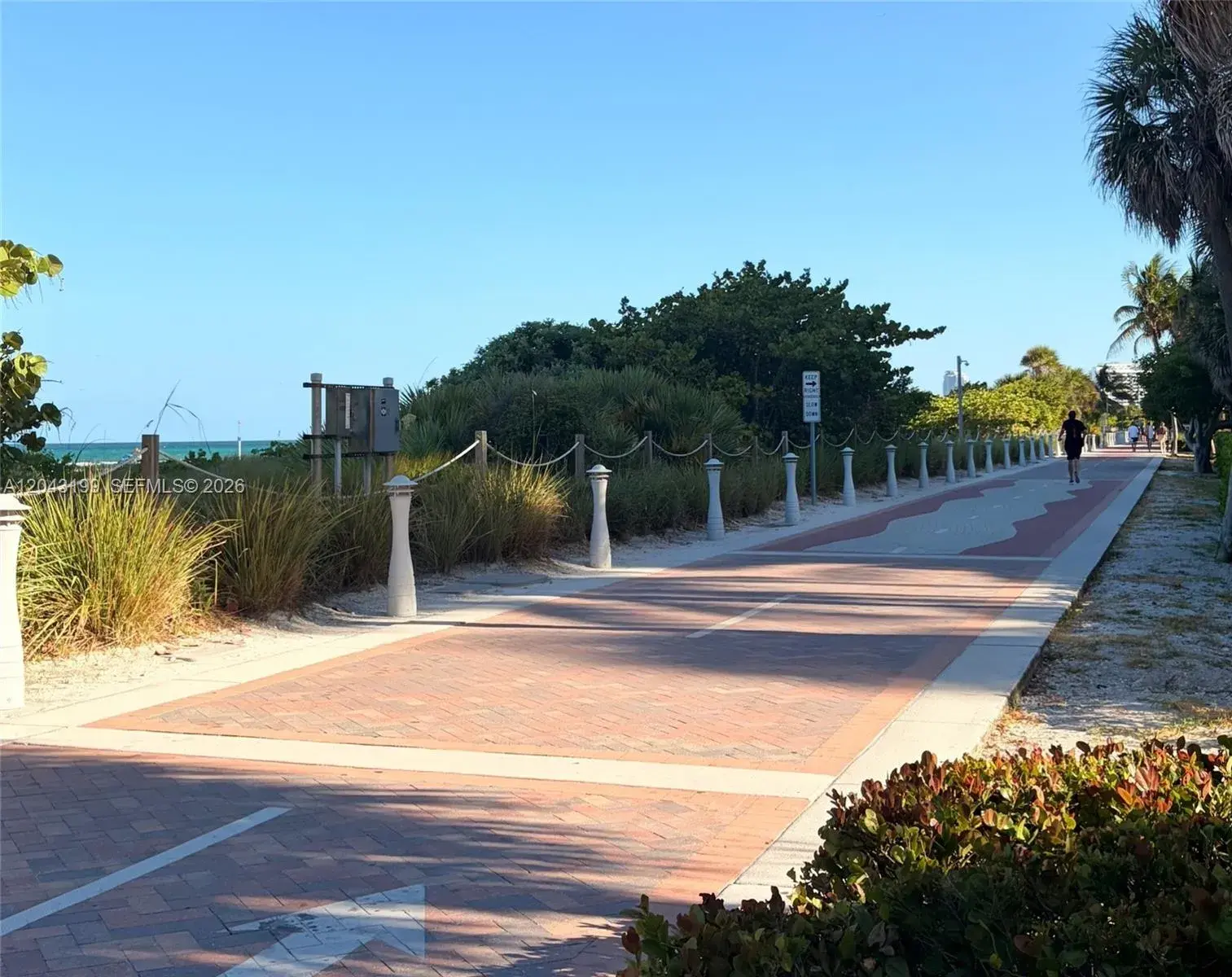 2625 Collins Ave # 215, Miami Beach FL 33140