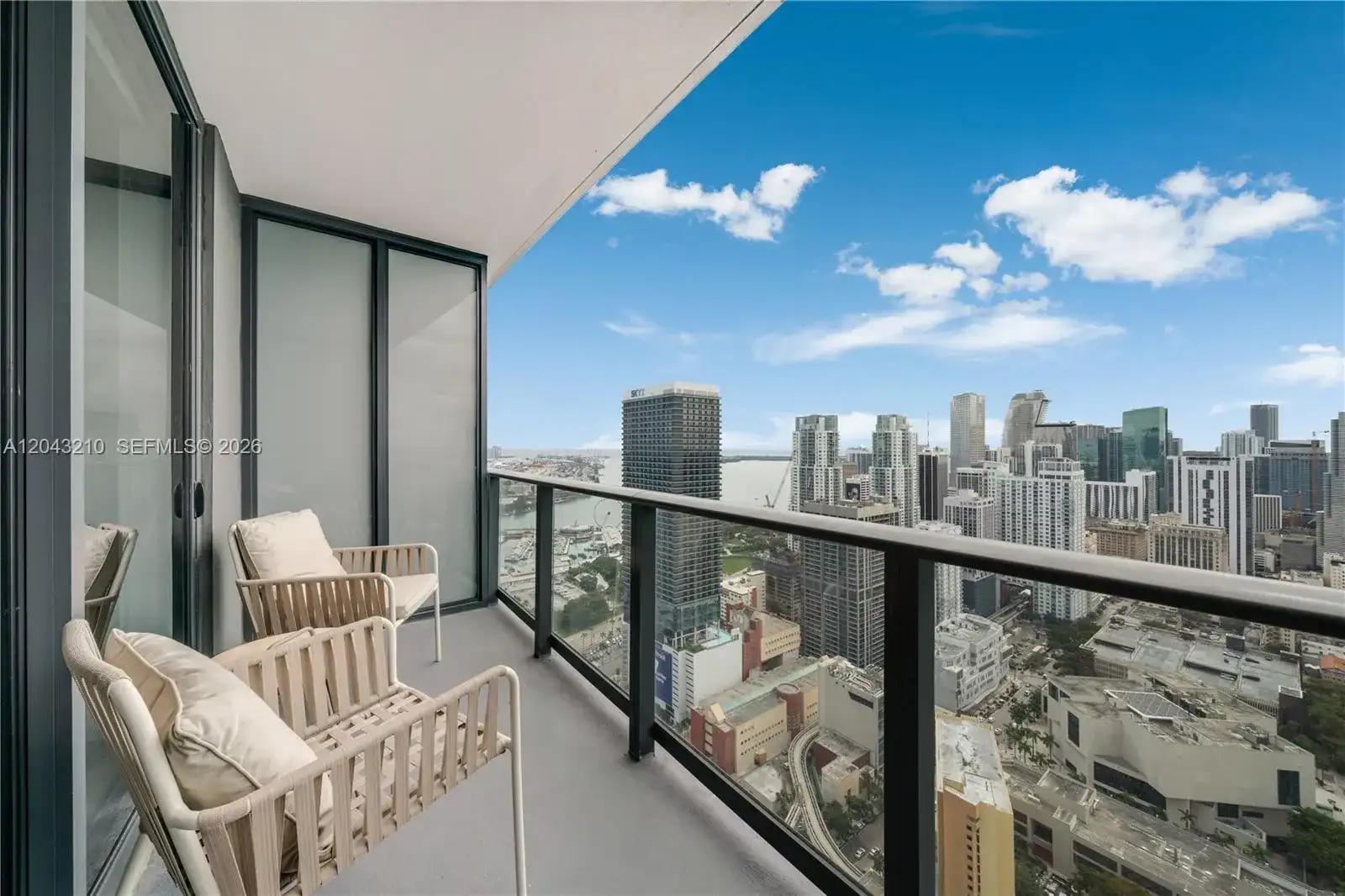 159 NE 6th St # 4212, Miami FL 33132 photo 5