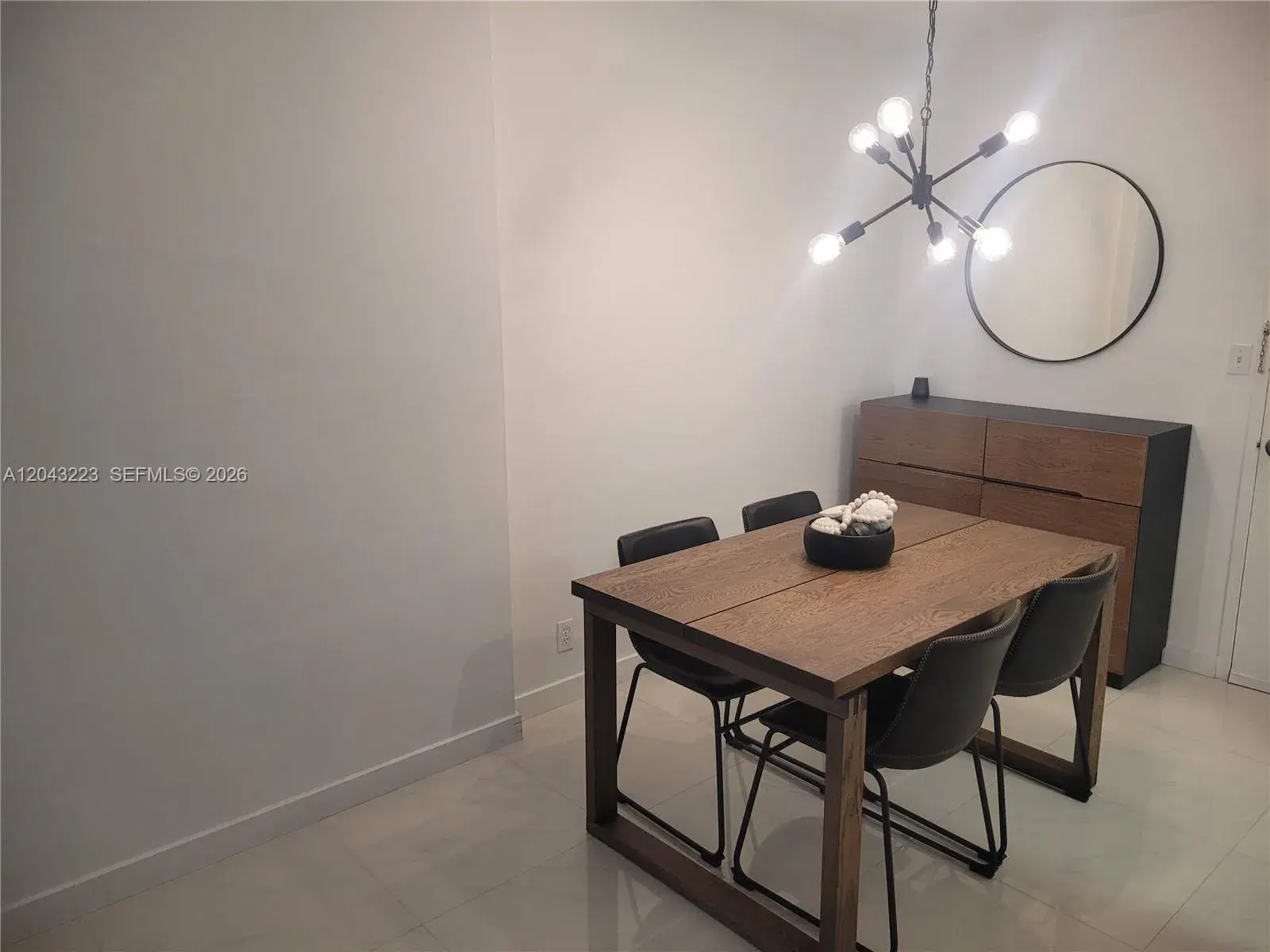 1200 West Ave # 720, Miami Beach FL 33139