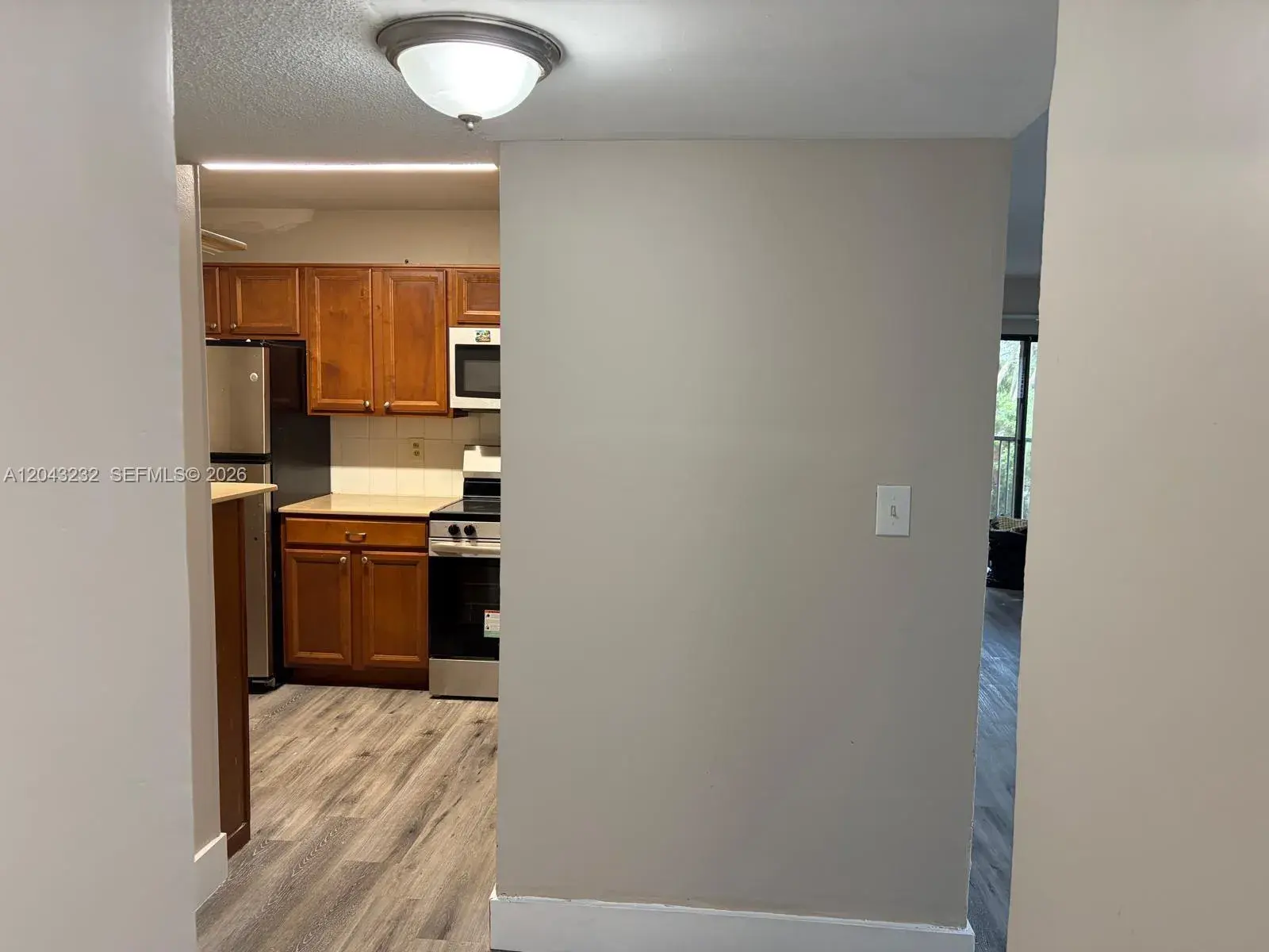 3400 Foxcroft Rd # 215, Miramar FL 33025