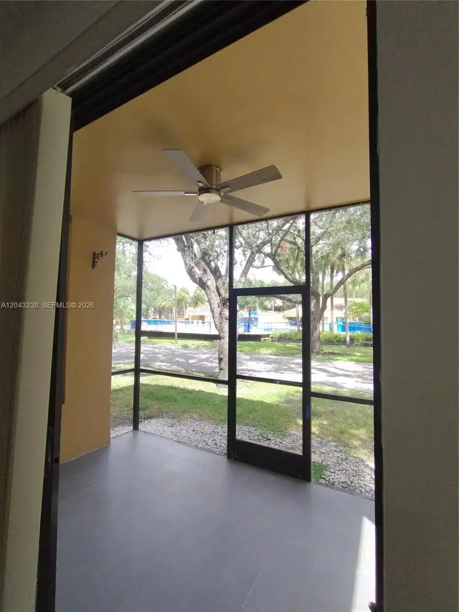 15509 N Miami Lakeway N # 102, Miami Lakes FL 33014 photo 2