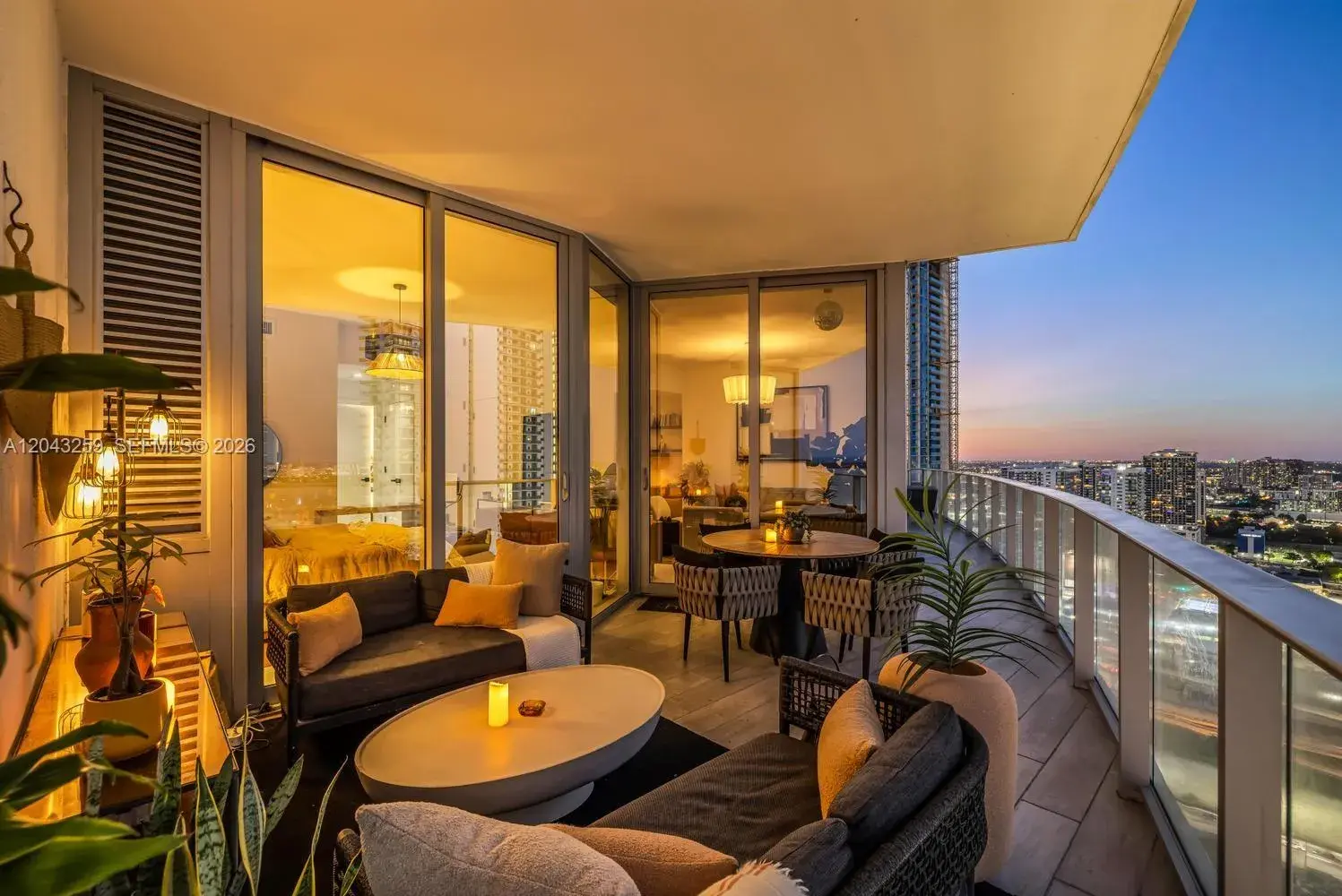 851 NE 1st Ave # 3403, Miami FL 33132
