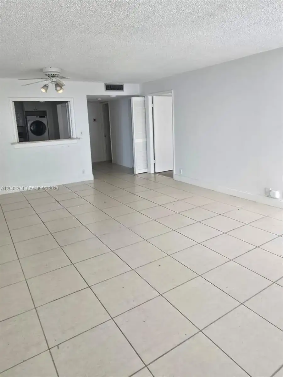 1901 Brickell Ave # B1007, Miami FL 33129 photo 4