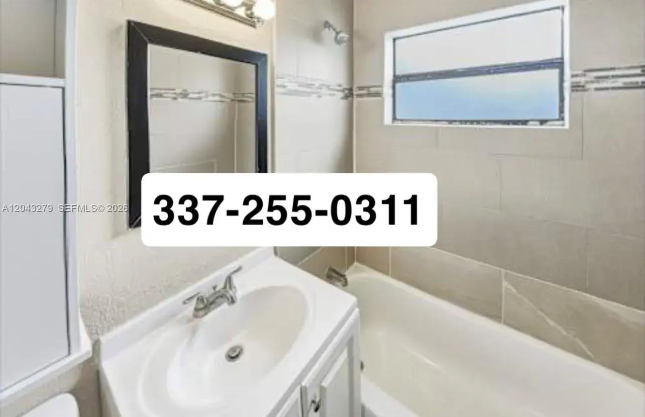 4256 N Browning Dr, West Palm Beach FL 33406