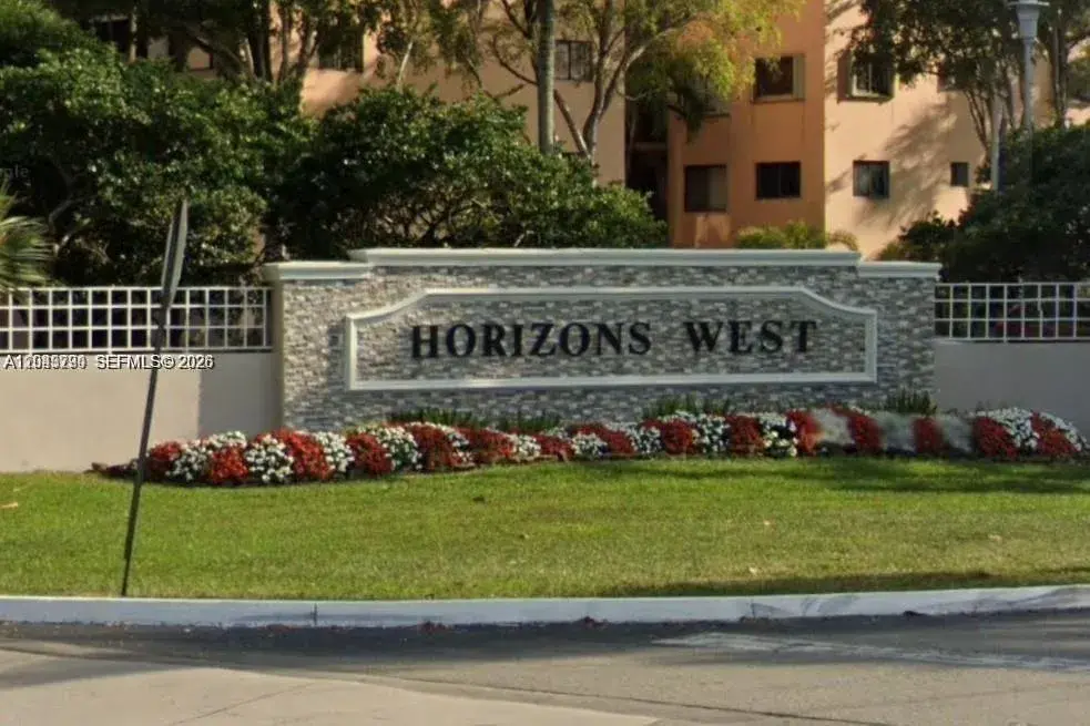 8420 SW 133rd Ave Rd # 422, Miami FL 33183
