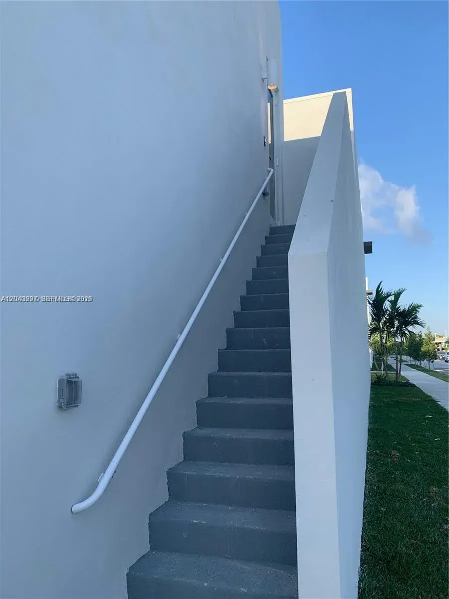 6683 NW 103rd Pkwy ( Next Gen), Doral FL 33178