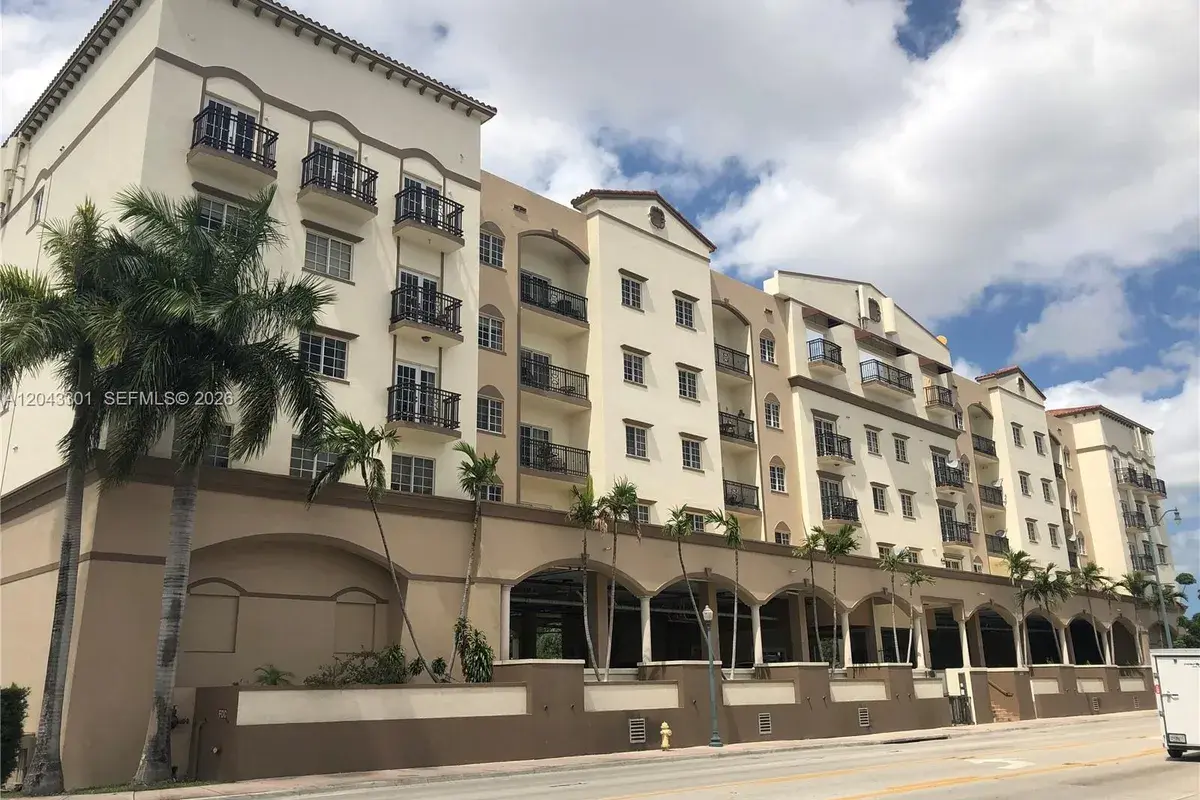 5271 SW 8th St # 216, Miami FL 33134