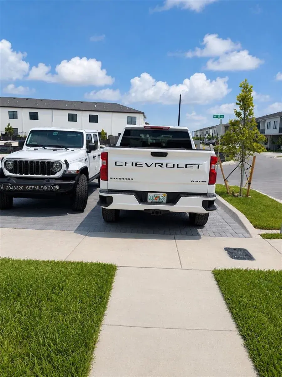 1315 NW 4 Terrace # 1315, Florida City FL 33034