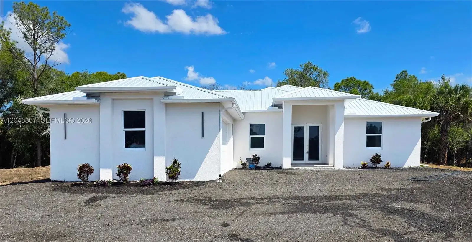 133 Hunting Club Ave, Clewiston FL 33440 photo 5