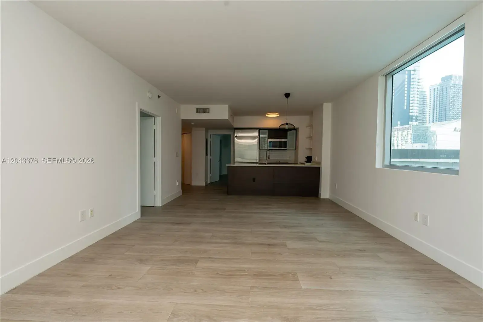 500 Brickell Ave # 1407, Miami FL 33131