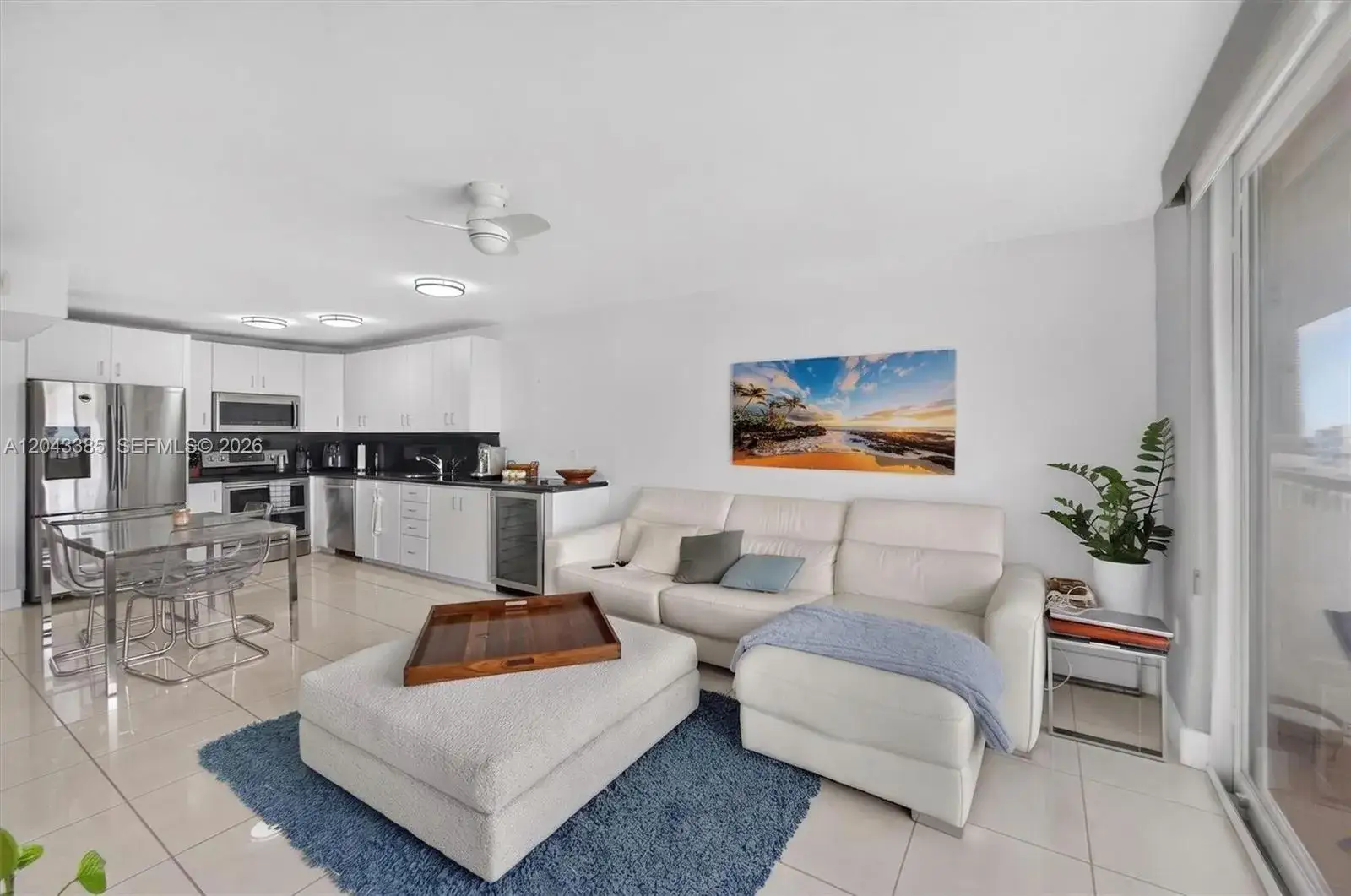 1 bedroom 1 bath Residential for sale at 401 Ocean Dr # 1001, Miami Beach FL 33139