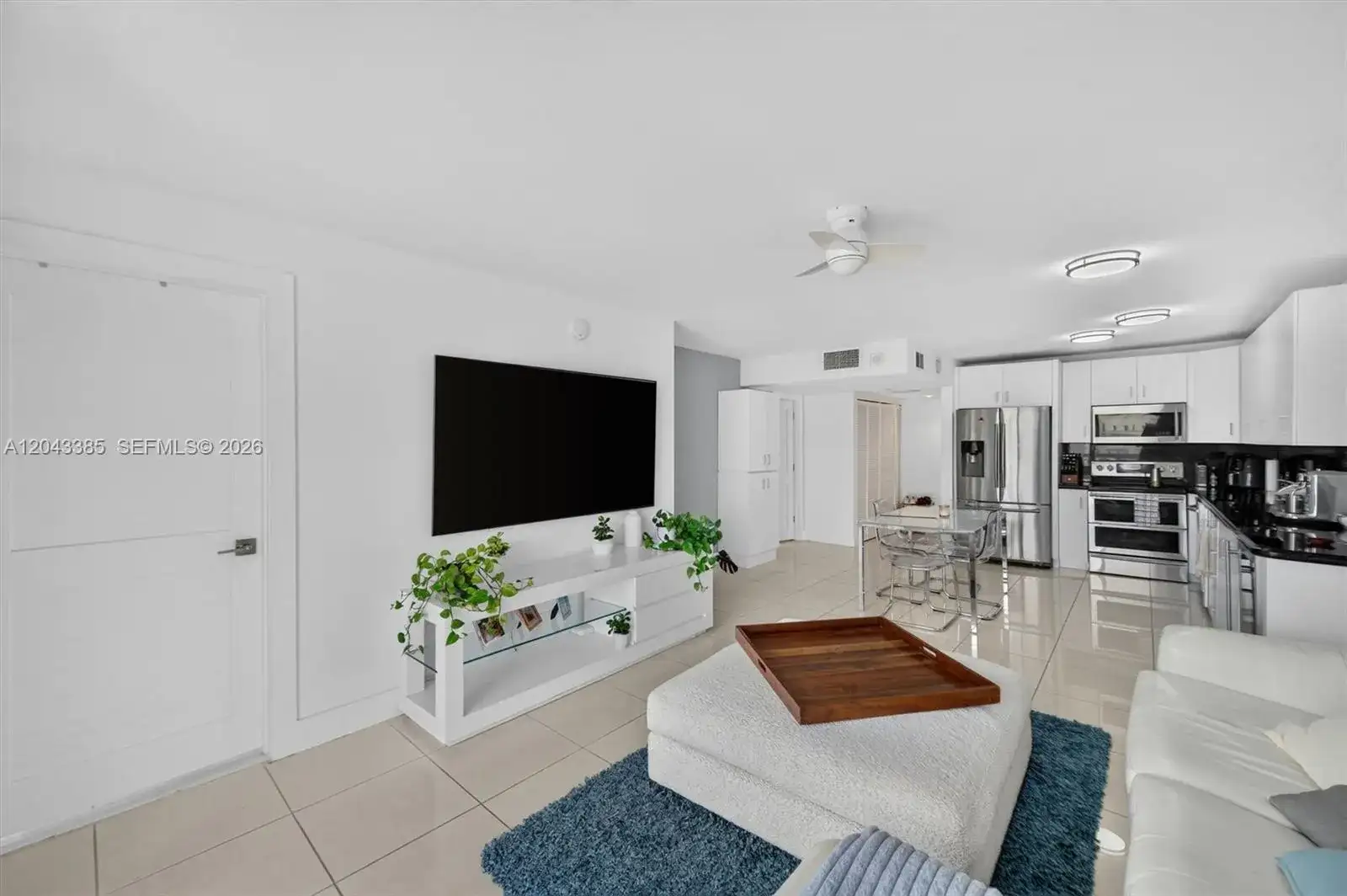 401 Ocean Dr # 1001, Miami Beach FL 33139 photo 5