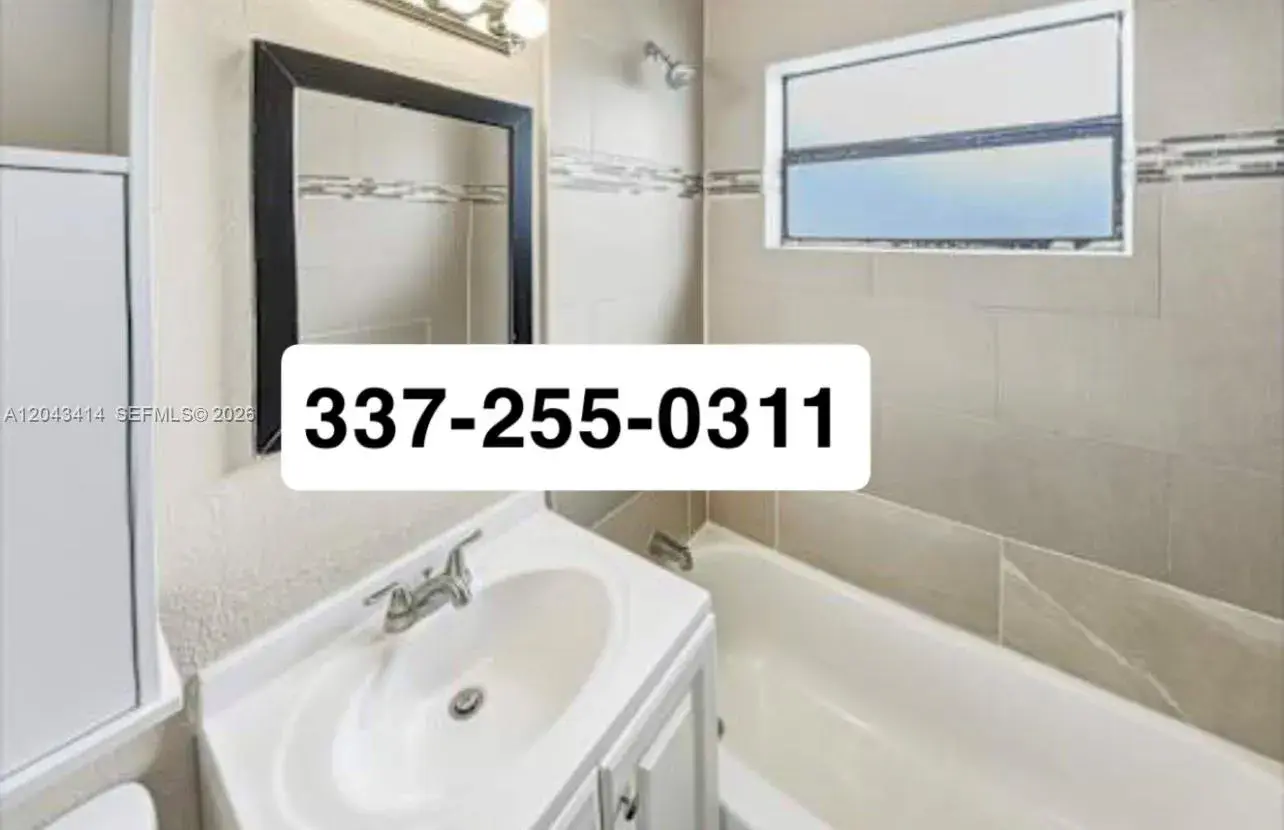 4256 N Browning Dr, West Palm Beach FL 33406