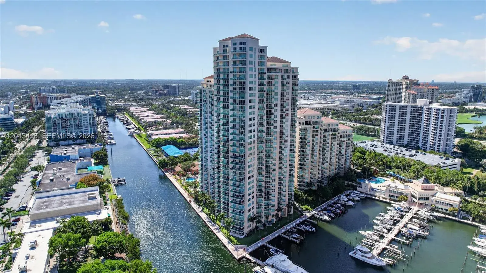 3330 NE 190th St # 718, Aventura FL 33180