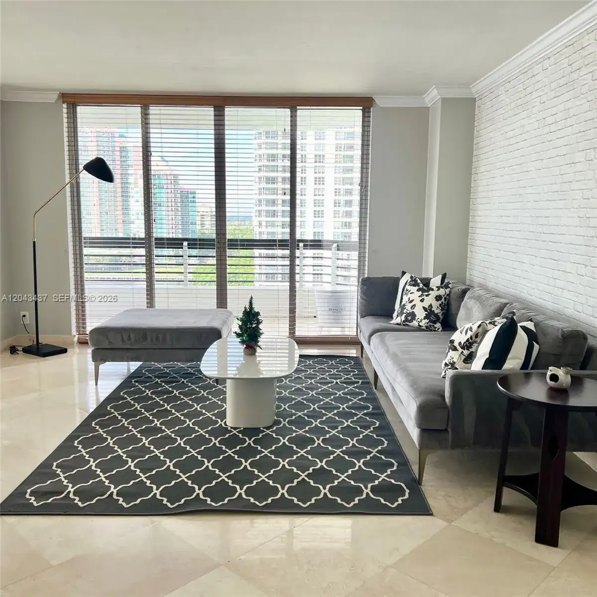 3600 Mystic Pointe Dr # 1401, Aventura FL 33180 photo 4