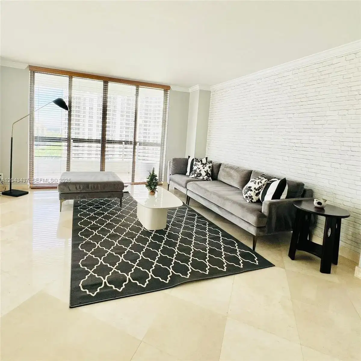 3600 Mystic Pointe Dr # 1401, Aventura FL 33180 photo 5