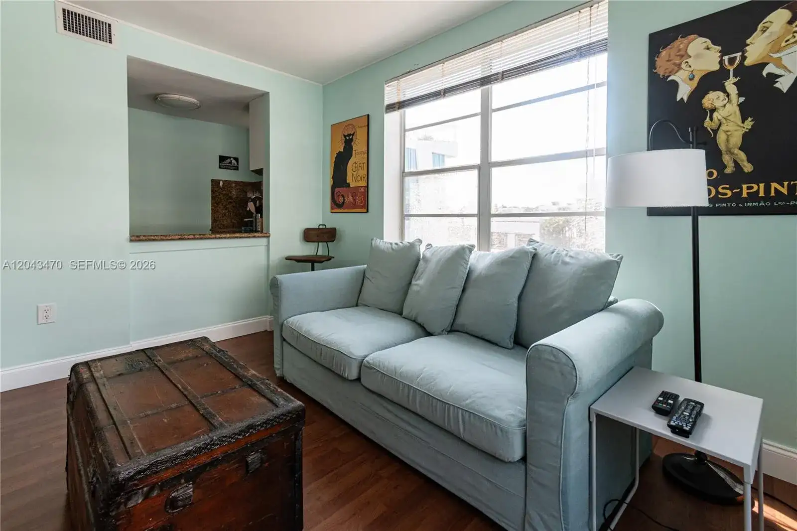 1460 Ocean Dr # 309, Miami Beach FL 33139 photo 2