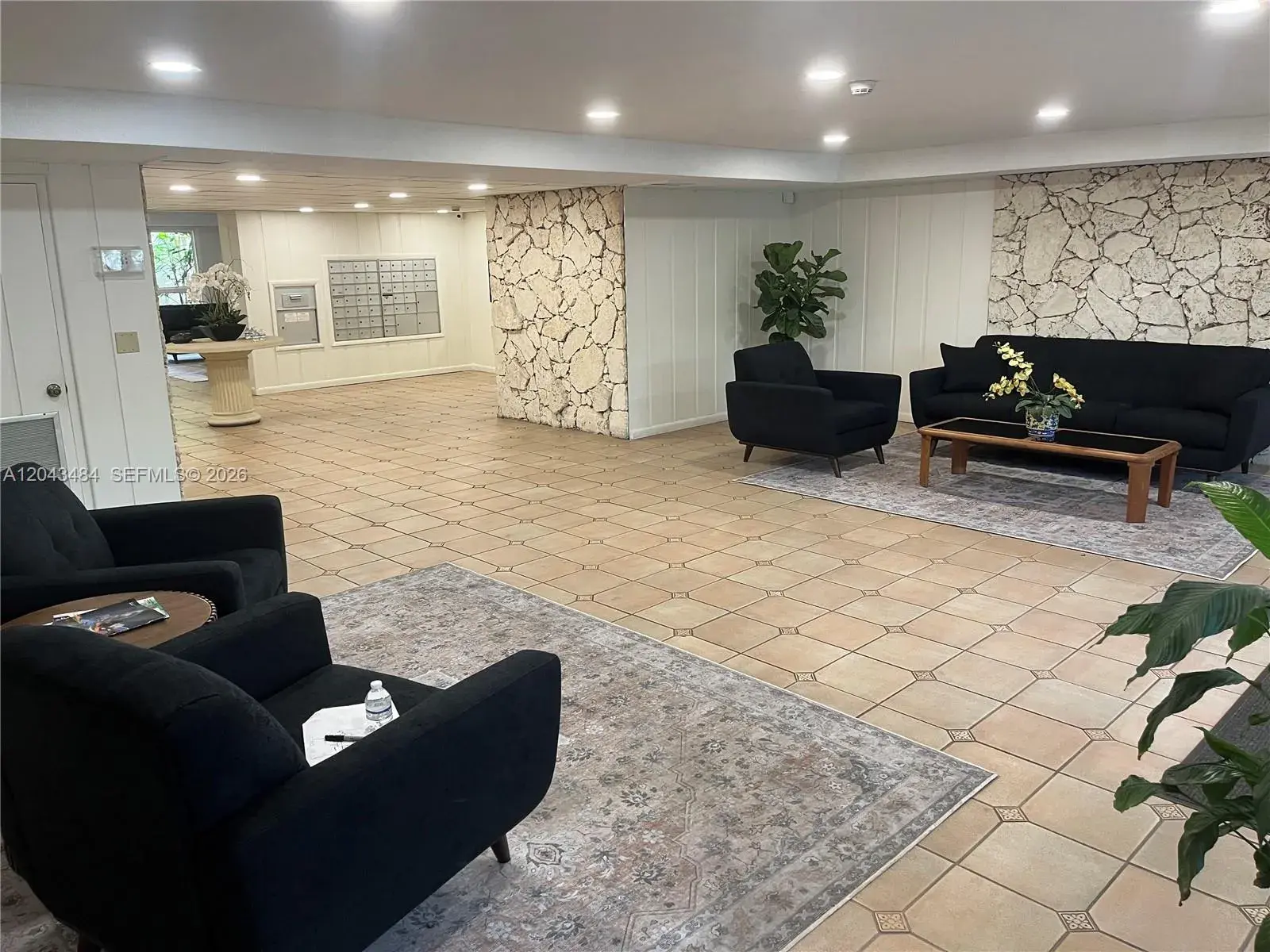 1205 Mariposa Ave # 428, Coral Gables FL 33146