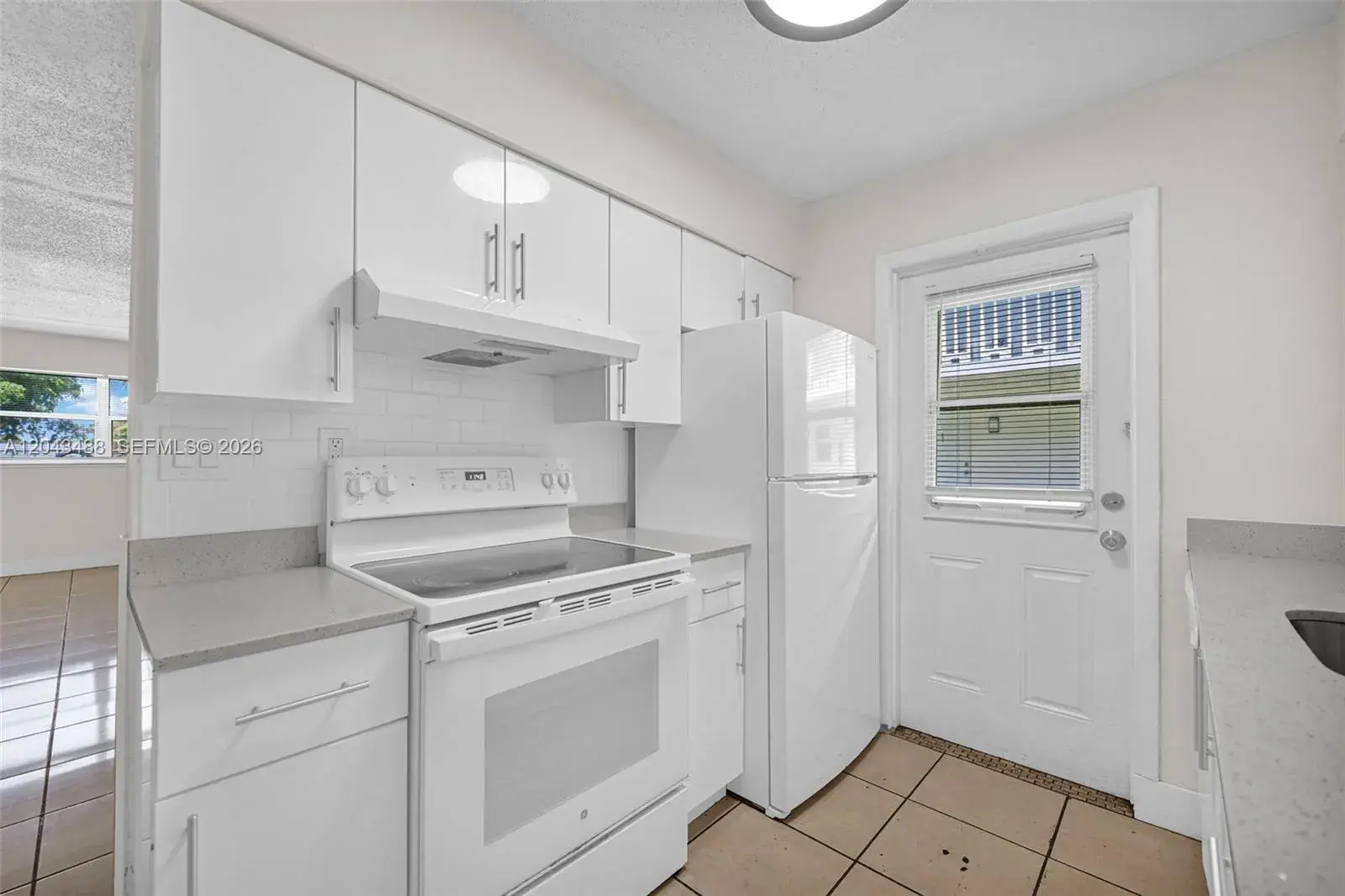 861 SW 74 TER # D, North Lauderdale FL 33068