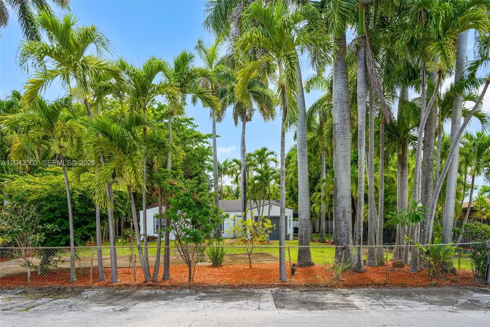 1521 NE 5th Ter, Fort Lauderdale FL 33304