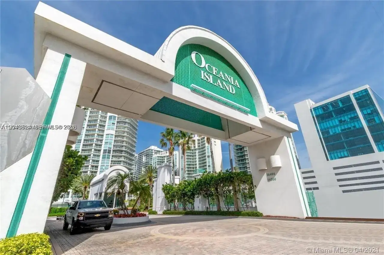 16400 Collins Ave # 942, Sunny Isles Beach FL 33160 photo 3