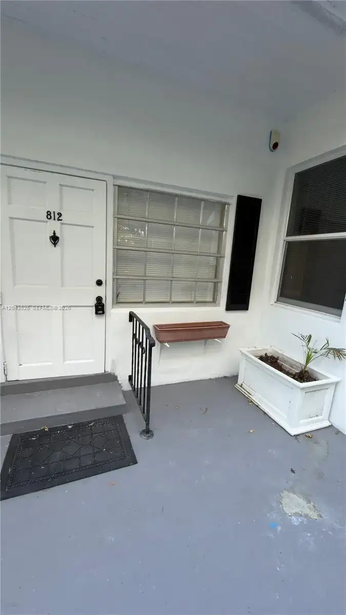808 84th St # 812, Miami Beach FL 33141 photo 2