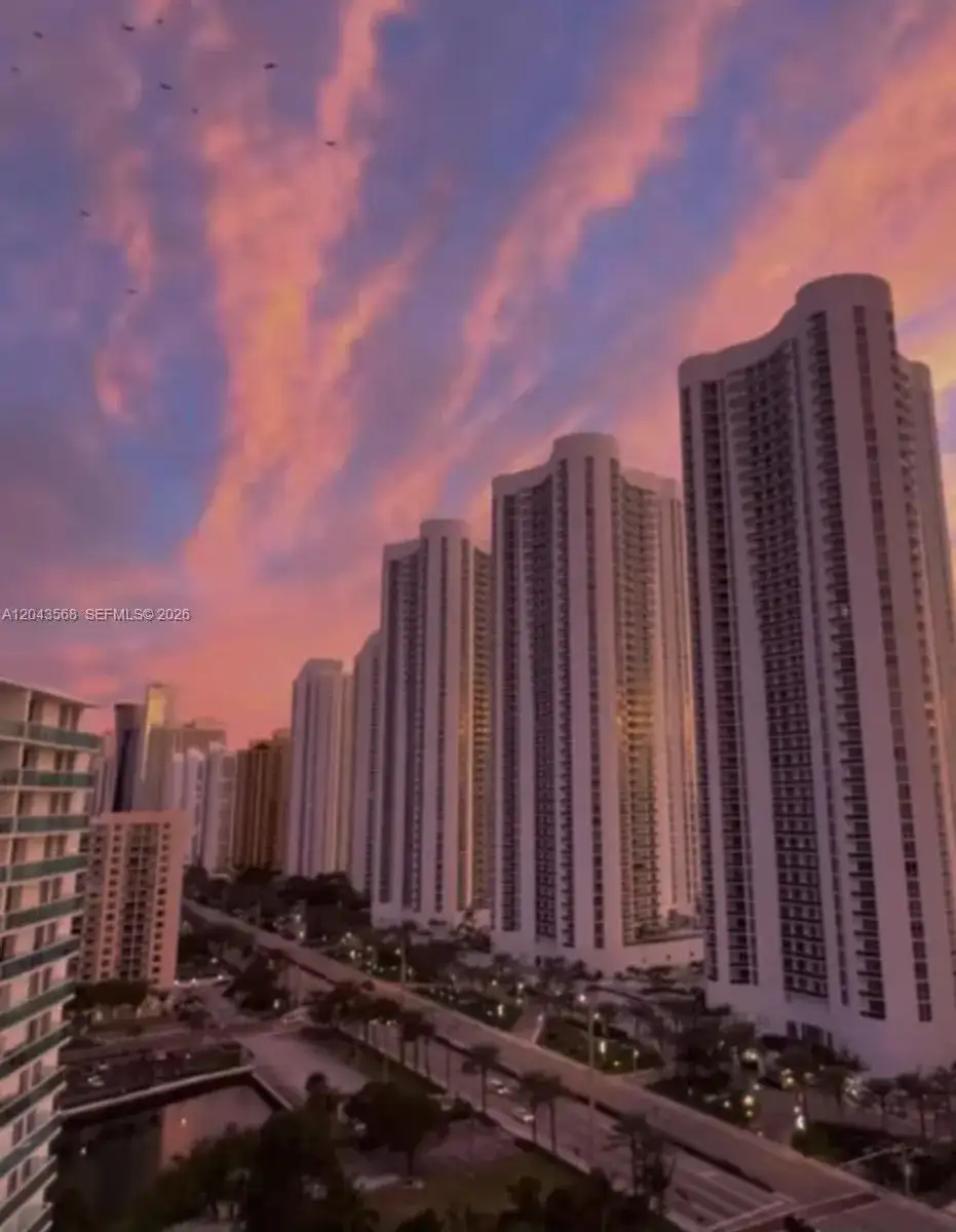 16919 N Bay Rd # 307, Sunny Isles Beach FL 33160 photo 3