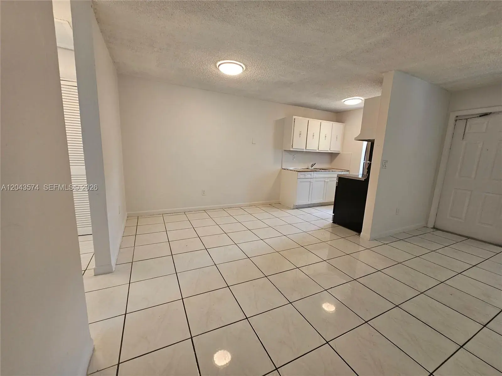 4621 SW 33rd Ave # 4, Dania Beach FL 33312