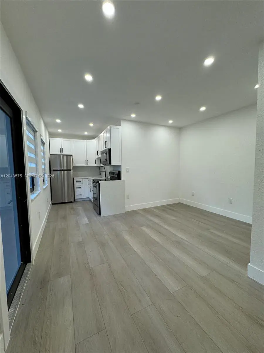 5521 NW 1st Ave # 4, Miami FL 33127