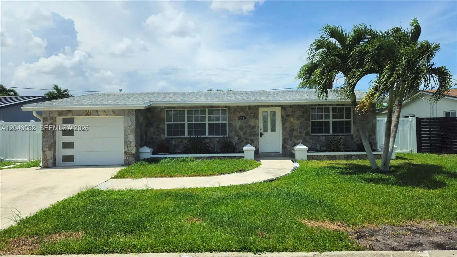 12341 NW 30th St, Sunrise FL 33323