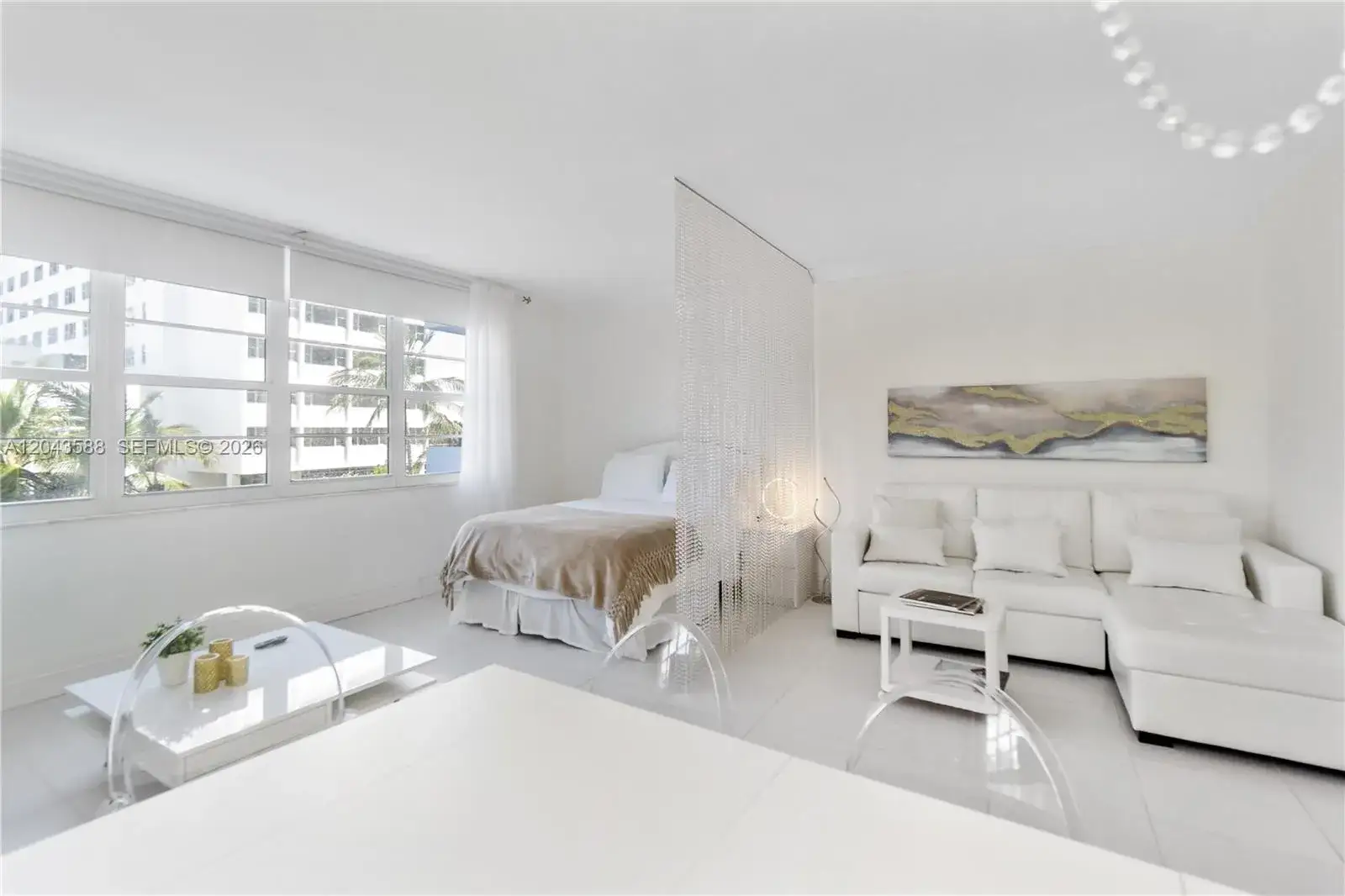 1 bath Residential for sale at 100 Lincoln Rd # 306, Miami Beach FL 33139