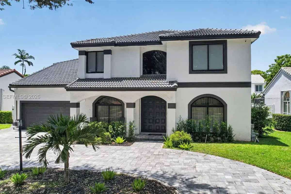 10746 Charleston Pl, Cooper City FL 33026