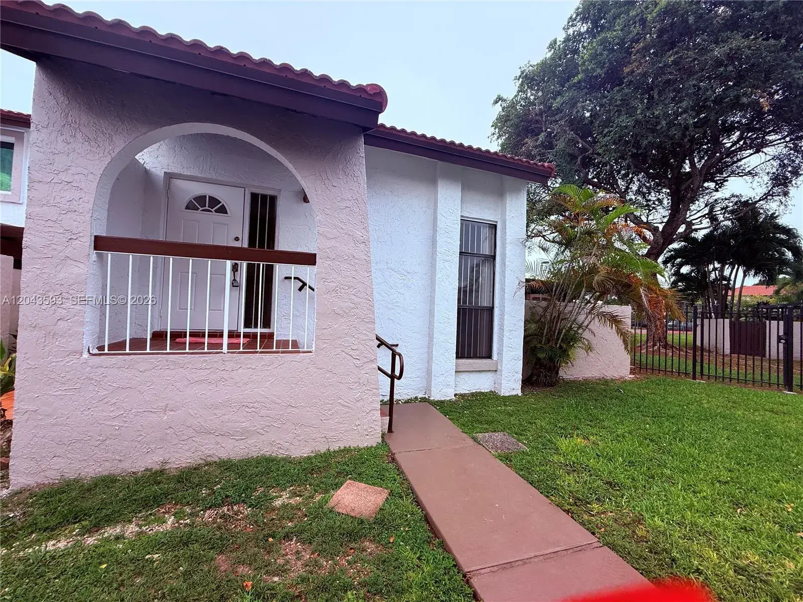 9909 NW 9th St Cir # 3, Miami FL 33172