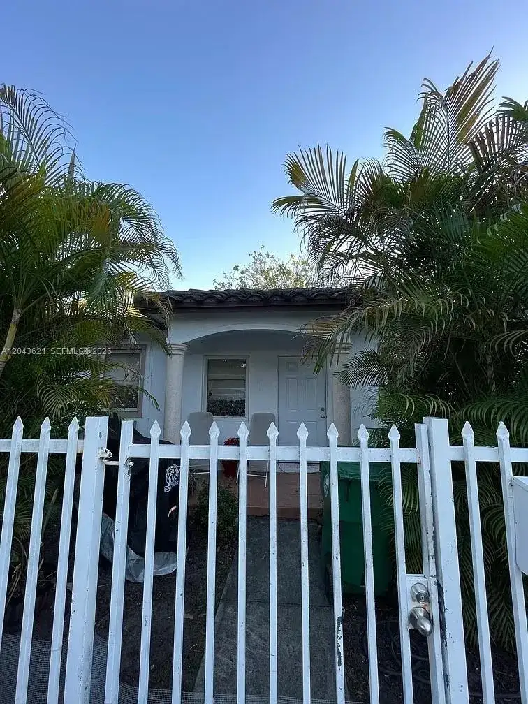 3800 SW 29th St # 3800, Miami FL 33134 photo 2
