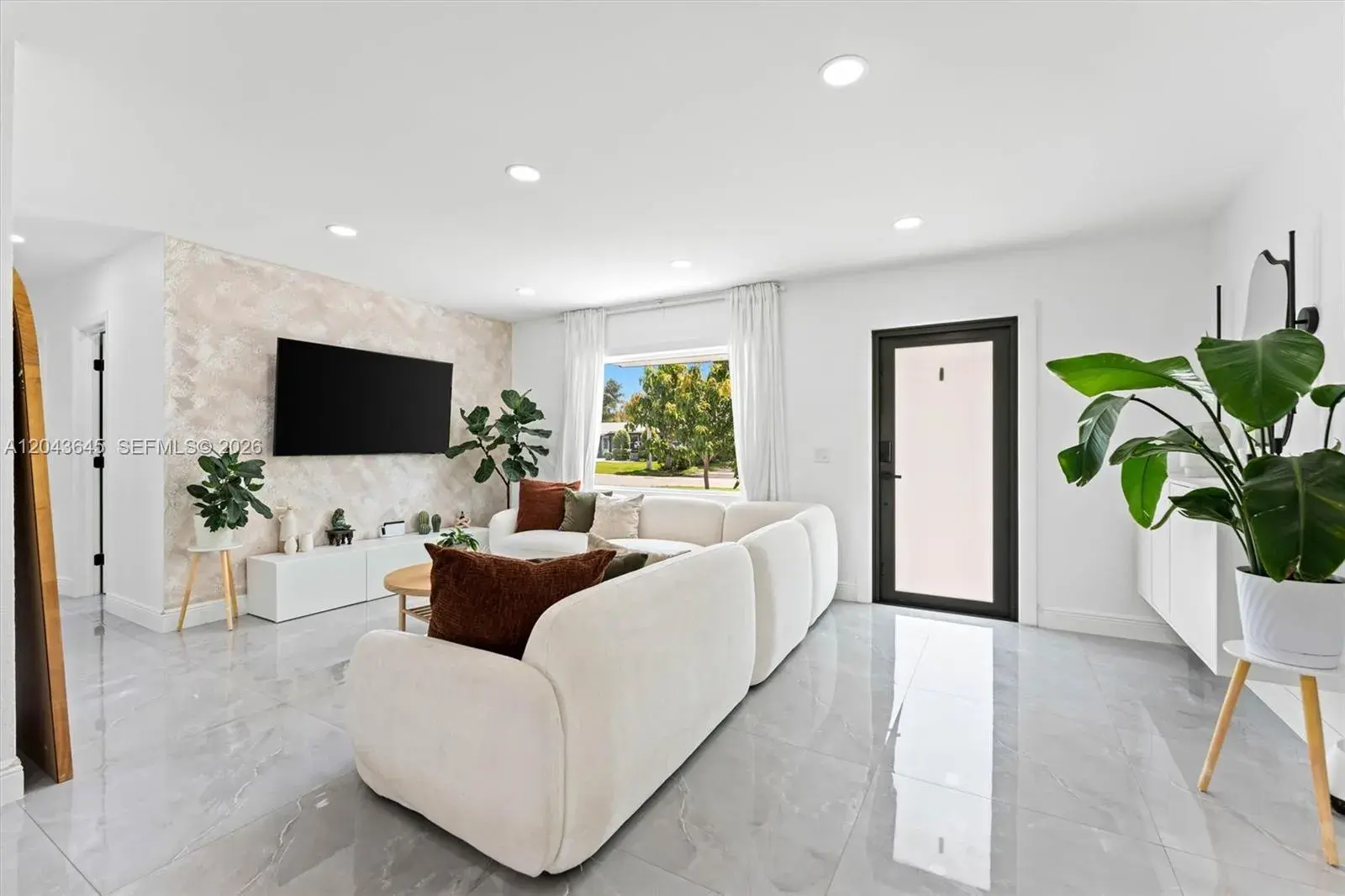 1120 SW 7th Ave, Deerfield Beach FL 33441